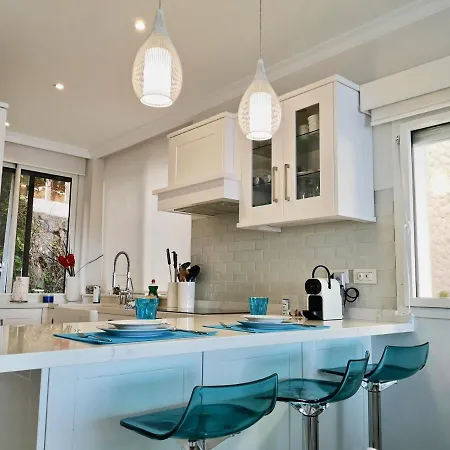 Blue Coast Bellavista By Tor Apartment *